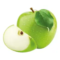 Grüner Apfel mit frischem Blatt, halbiert um das saftige Innere zu zeigen.